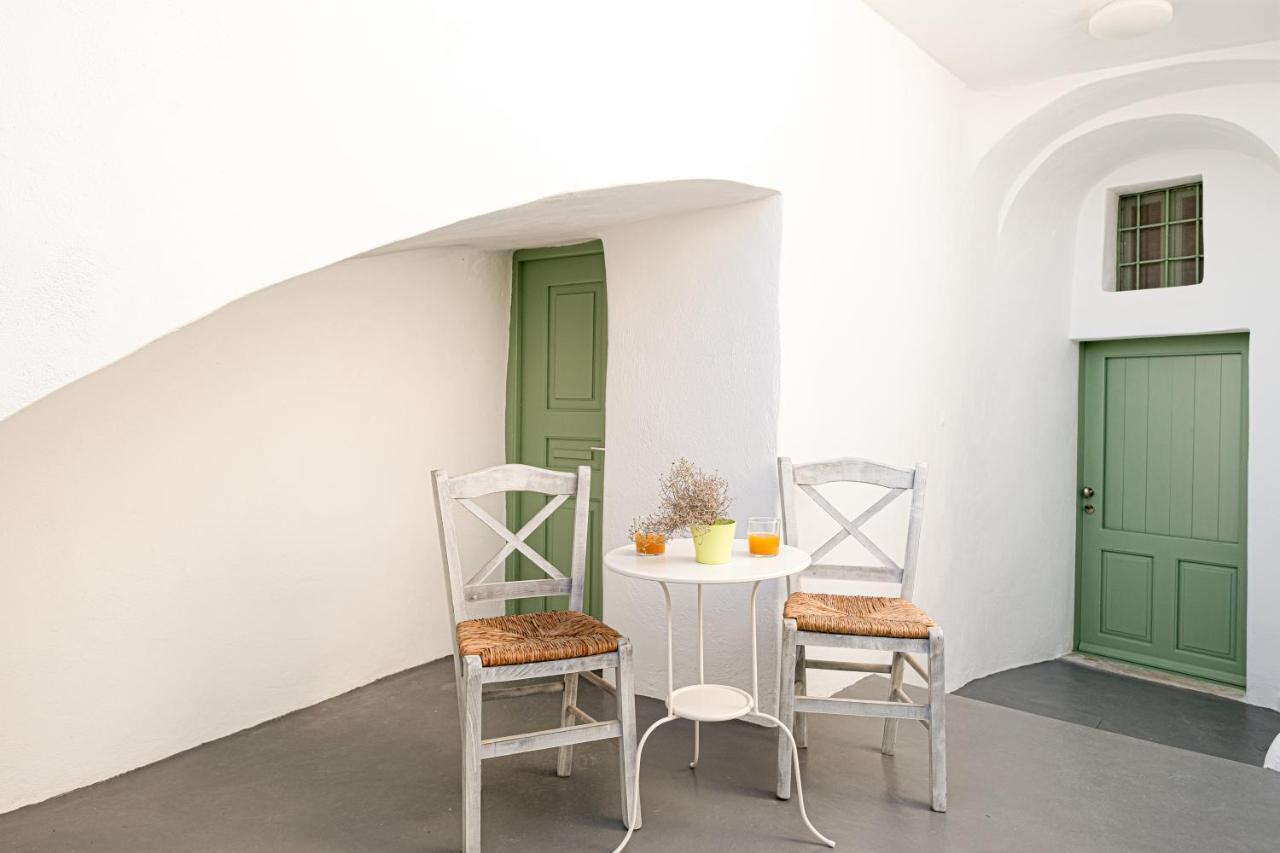 White Orchid Cave House & Studio Pýrgos Exteriör bild